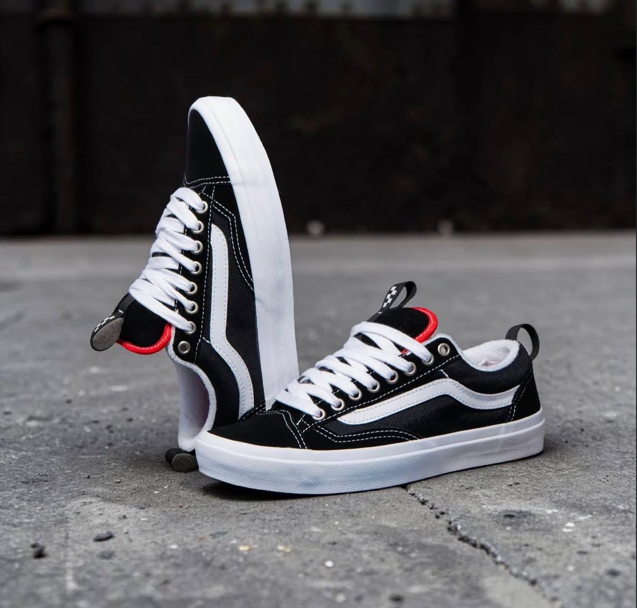 VANS